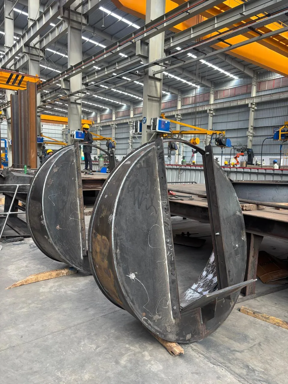 Metso parts: bins used in Metso’s mobile screeners