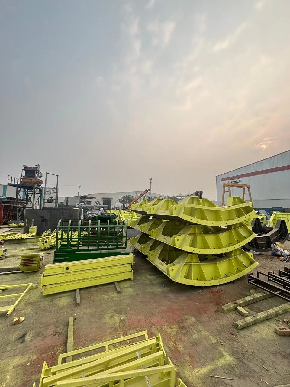 Maintenance galleries, metal fences, seismic stoppers, drainage spouts, Shinso piles, evacuation barriers