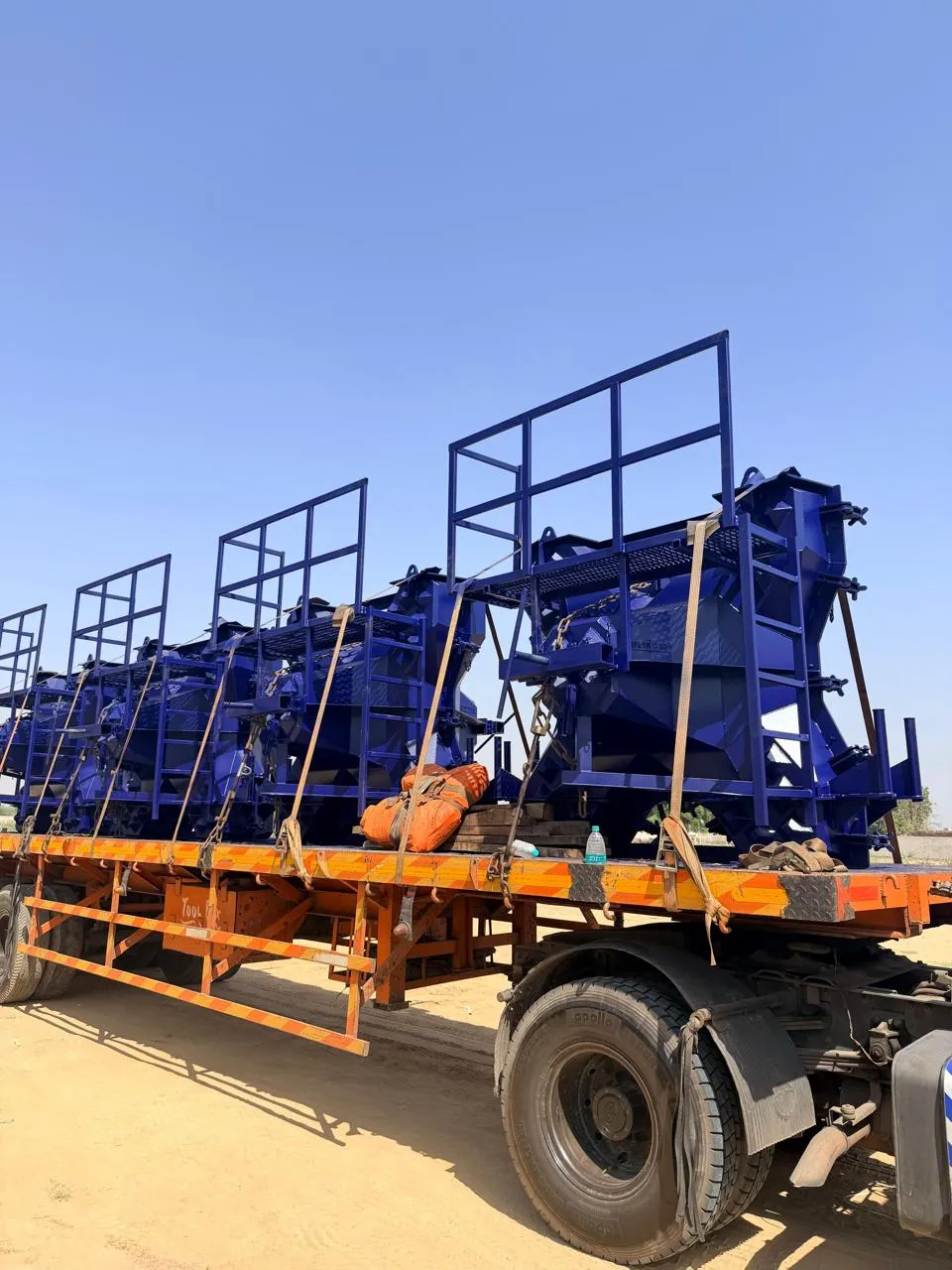 Platforms, ladders and railings for batch-mix plants